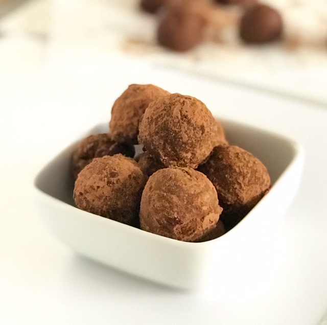 Chocolate Truffles {paleo, Keto} | Cocos Paleo Kitchen